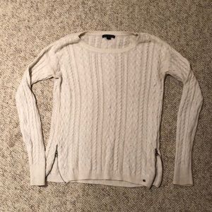 American Eagle sweater size S,